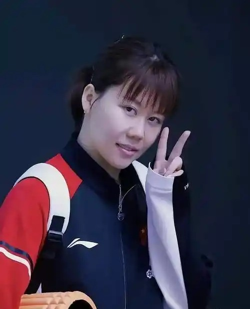 jiuyou-官宣分手？陈幸同10字表态，谁注意周启豪还击，分手原因或曝光|国乒|社交媒体|球迷|两个人|同和_新浪体育_新浪新闻