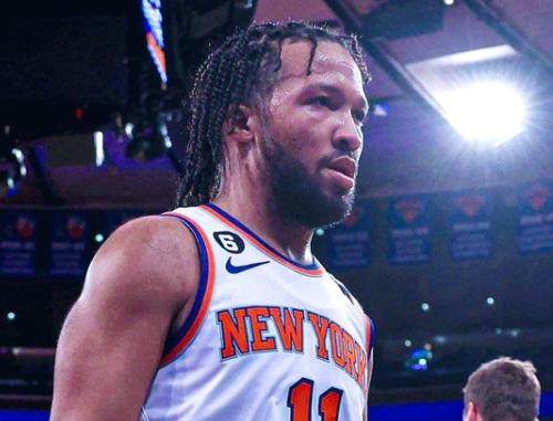 杀神模式开启！布朗森狂轰55分挽救低迷尼克斯